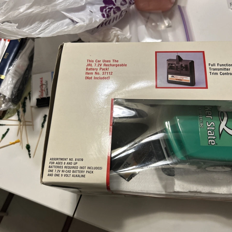 Vintage QUAKER STATE Remote Controlled NASCAR #26 Stock Car JRL 1988 BNIB - Image 2 of 4