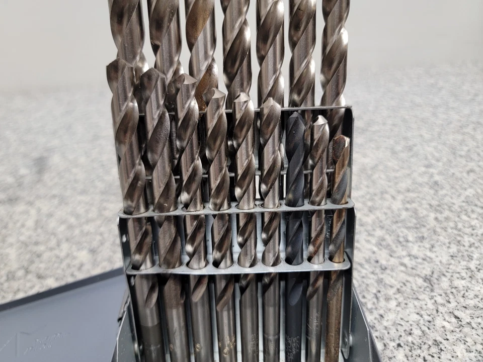 **阅读**佛蒙特州美国 29 件金属钻指数套装 1/16 到 1/2 英寸 1/64 出品 — 第 3/4 张图片