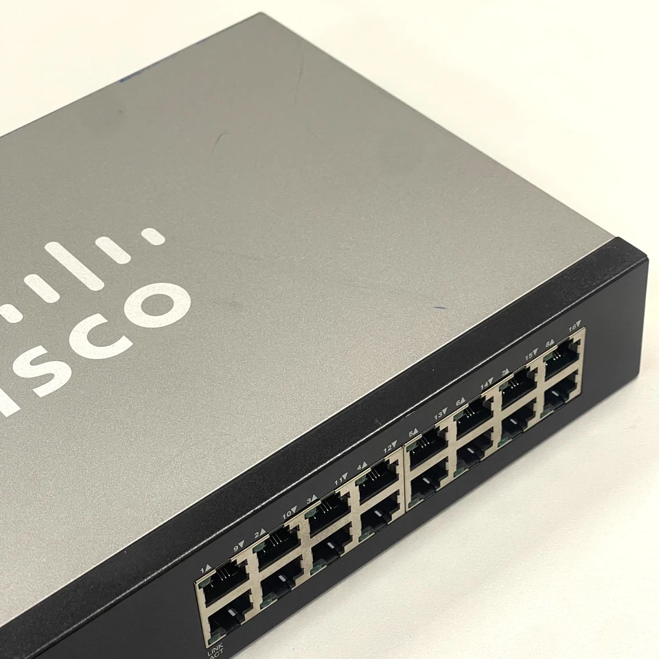 OEM Cisco 100 Series 16-Port Gigabit Unmanaged Network Switch 10/100 SF100-16 v2 - Image 3 of 4
