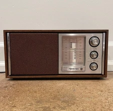 Vintage Soundesign 30-03 TV Sound AM/FM/TV/Weather Band Table Radio RARE TESTED