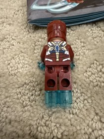 Lego Marvel Super Heroes Iron Man Vs. The Mandarin Ultimate Showdown 76008