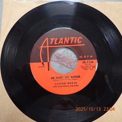 EX LAVERN BAKER: jim dandy got married / the game of love ATLANTIC 7''  45-1136