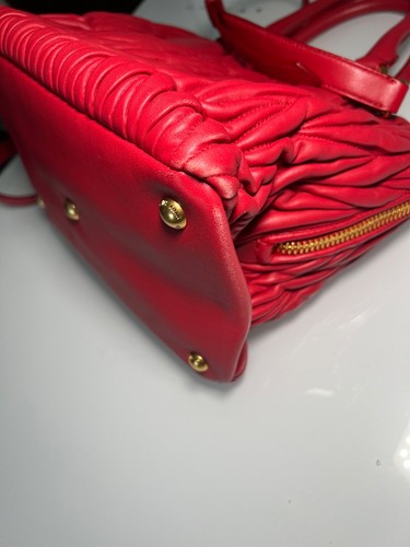 Miu Miu Nappaledertasche Matelasse Ledertasche Made in Italy Versandkostenfrei! - Bild 10 von 23