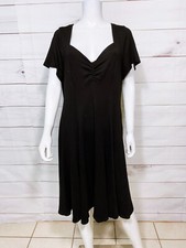 Torrid Womens Dress Size 2 Black V-Neck Stretch Pockets Short Sleeve