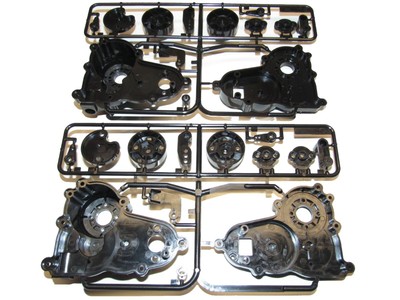 Tamiya Super CLODBUSTER *BLACK* 4x4x4 Truck Parts Tree B Gear Box Housings