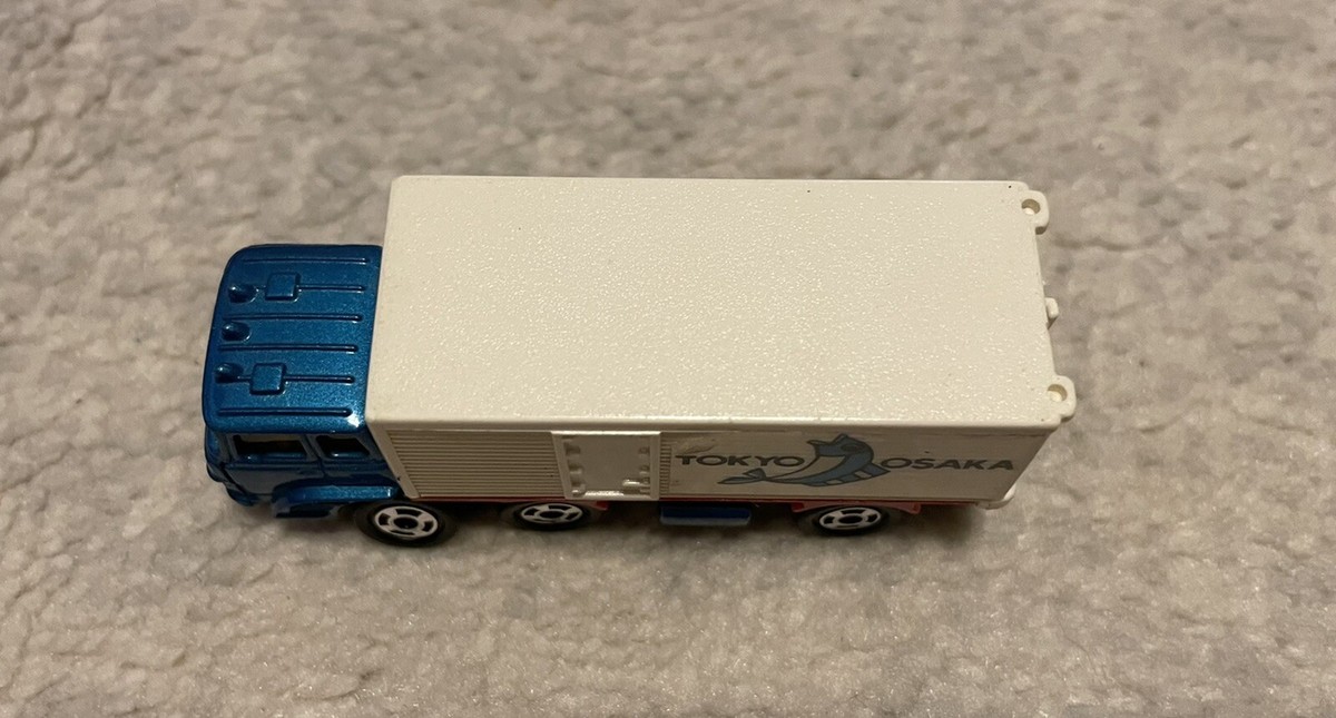 Vintage 1970s Tomica NO.7 FUSO Truck Series 1/127 Tokyo