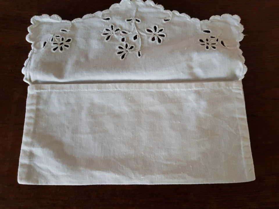 POCHETTE PORTE SERVIETTE DE TABLE COTON BLANC BRODE MAIN Linge ancien 25x10,5 cm - Photo 3/3
