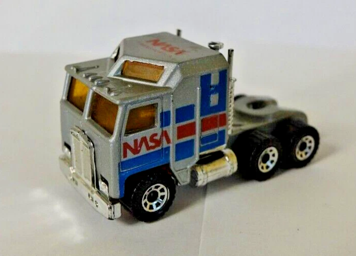 Vintage 1981 Matchbox Convoy Kenworth NASA Silver Transporter Lesney England - Image 2 of 4