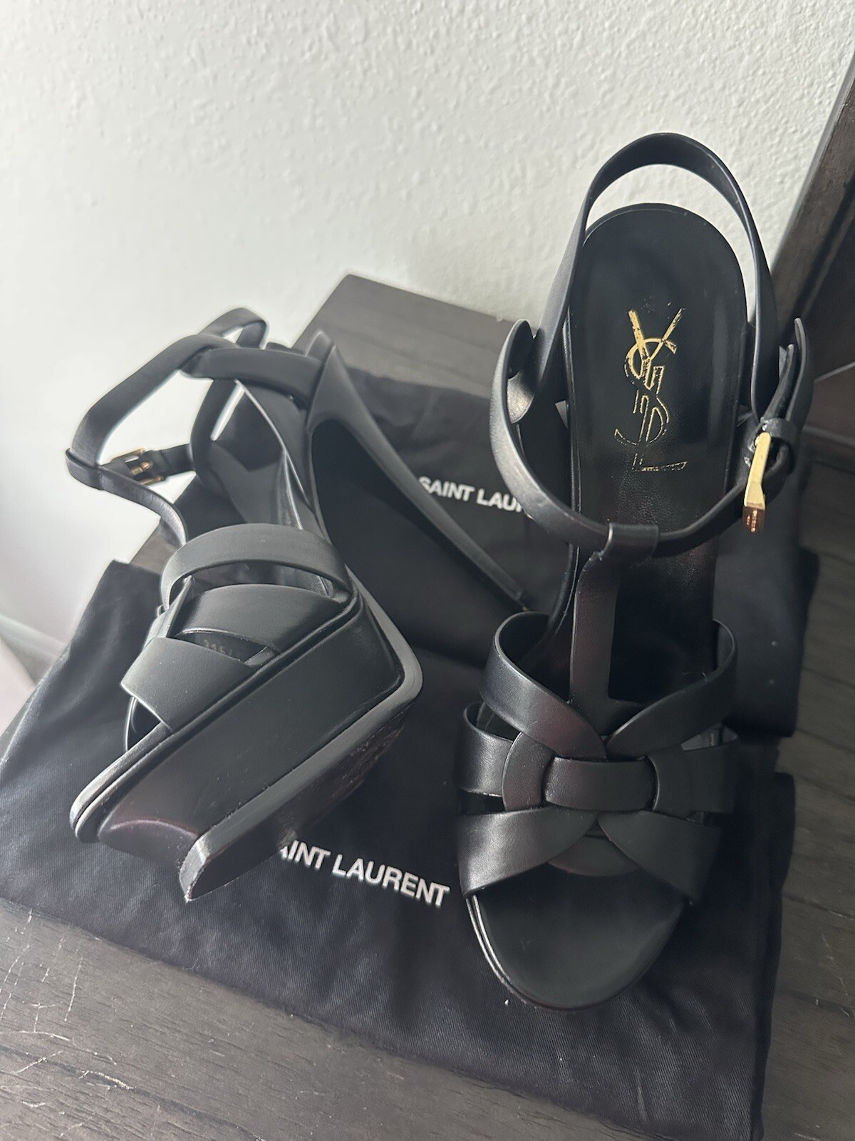 SAINT LAURENT Sandali YSL donna 37