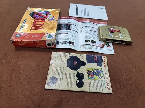Zelda Ocarina of Time Gold Collector's Edition Nintendo 64 COMPLETE CIB N64 - Picture 8 of 11