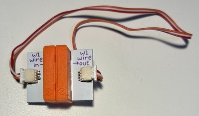 littleBits STEM Kit Replacement: w1 Wire Connector Module