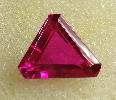Incredible Quality 5 Ct Natural Pink Ruby Trillion Shape IGL Gemstone 6AHJ