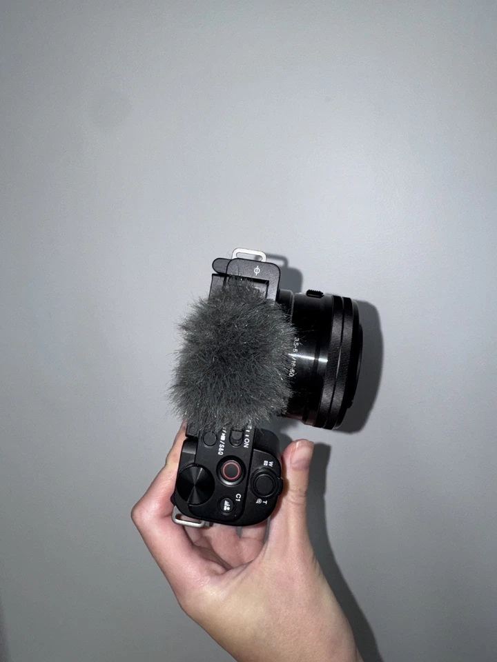 Sony ZV-E10, photo 3 sur 5