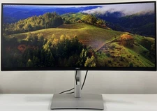 Dell 34" Curved USB-C Hub IPS Monitor WQHD 3440 x 1440  - P3424WE Rarely Used