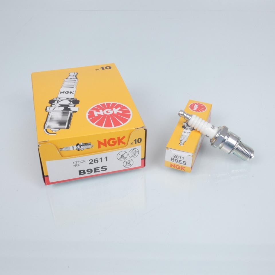 Bougie NGK B9ES pour résoudre les ratés de votre Piaggio NRG 50
