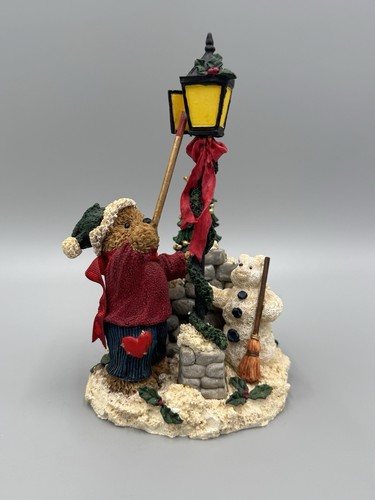 Heart Patch Place Bear Lighting Christmas Lamp Post Figurine First Edition 1998 - Picture 2 of 14