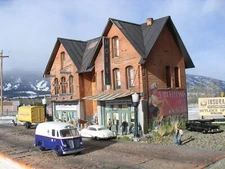 Downtown Deco HO Scale Building Kit Addams Ave. Part 4 + $25  Bonus Detail Set!