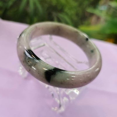 Natural Type A Burmese Jade Bangle: Flat Belly Shape Lavender Green Black 62.2mm