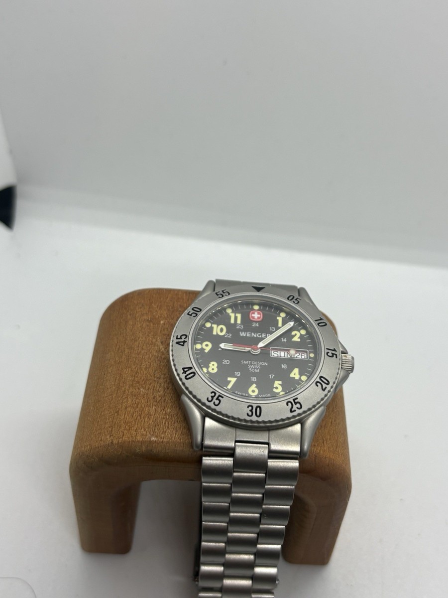 Vintage Wenger mens Swiss Made SMT Design Swiss 50 M brand new day