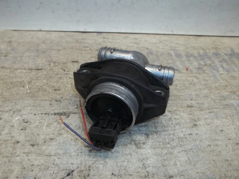 Válvula de control de velocidad de aire en ralentí Mercedes-Benz W124 1986-1993 000 141 22 25 OEM Foto 4 de 4