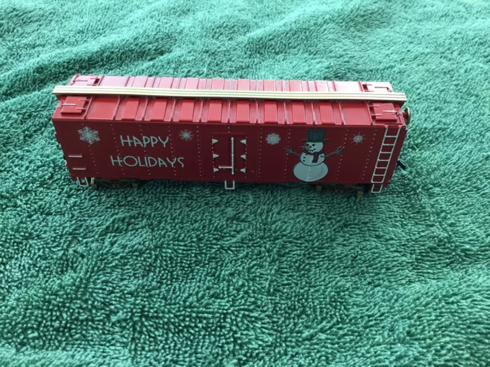 HO SCALE CHRISTMAS CAR 🌲🌲☃️☃️🌲☃️ - Image 3 of 4