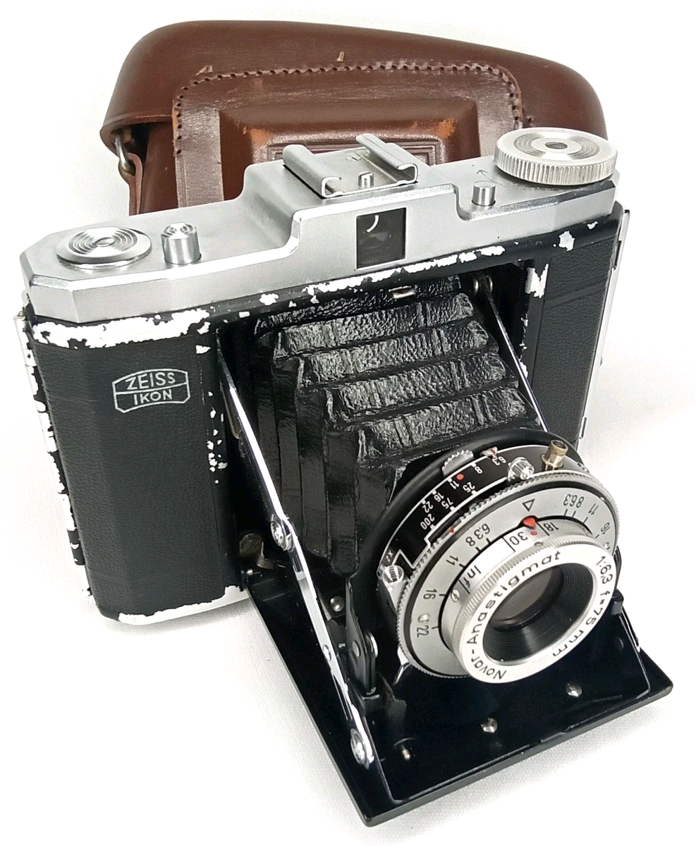 Vintage 1950s Zeiss Ikon Nettar Folding Camera With Case New