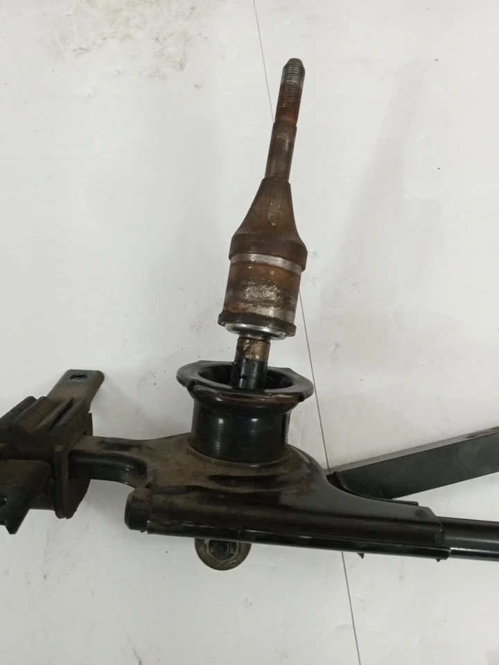 2005-2009 Ford Mustang manual Gear Shift Assembly 5 Speed OEM - Image 3 of 4