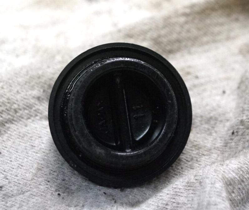 91 Kawasaki Ninja ZX11 C Engine Oil Filler Cap Plug Cover OEM