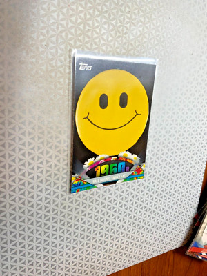 ALL SMILES, ALL THE TIME 2011 Topps American Pie  #86   PIE