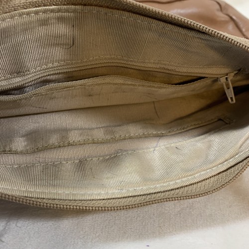 SAS Vintage Natural Tan Beige Brown Leather Shoulder Bag Purse Knot Strap VTG - Picture 18 of 18