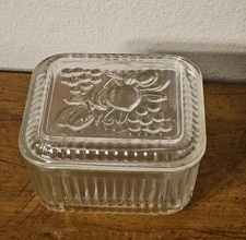 Anchor Hocking Refrigerator Dish 5" x 4" w/ Embossed Fruit On Lid Vintage 