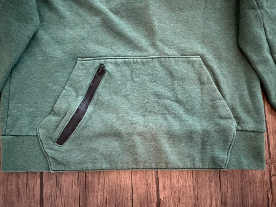 Russell Athletic Hombre Pequeña Verde Polar Cuello Redondo Sudadera Pullover Informal Foto 2 de 4