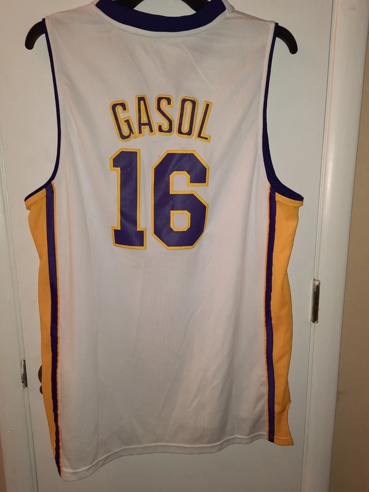 VTG ADIDAS PAU GASOL LA LAKERS #16 THE FINALS PATCH JERSEY Size XL  - Image 3 of 3
