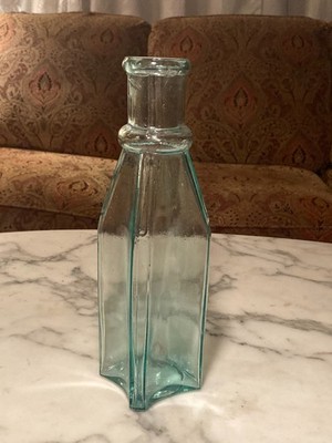 c1870s large 12 inches Cathedral style Pickle Bottle with concave sides