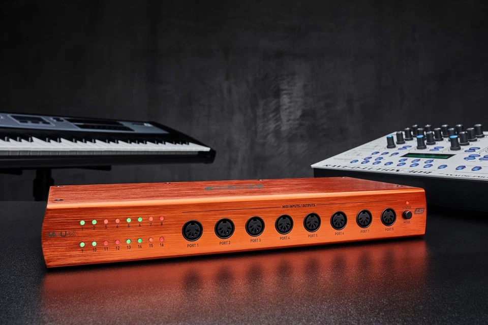 ESI M8U eX [USB 3.0 MIDI Interface] 16-port IN/OUT combo New Japan - Image 2 of 2
