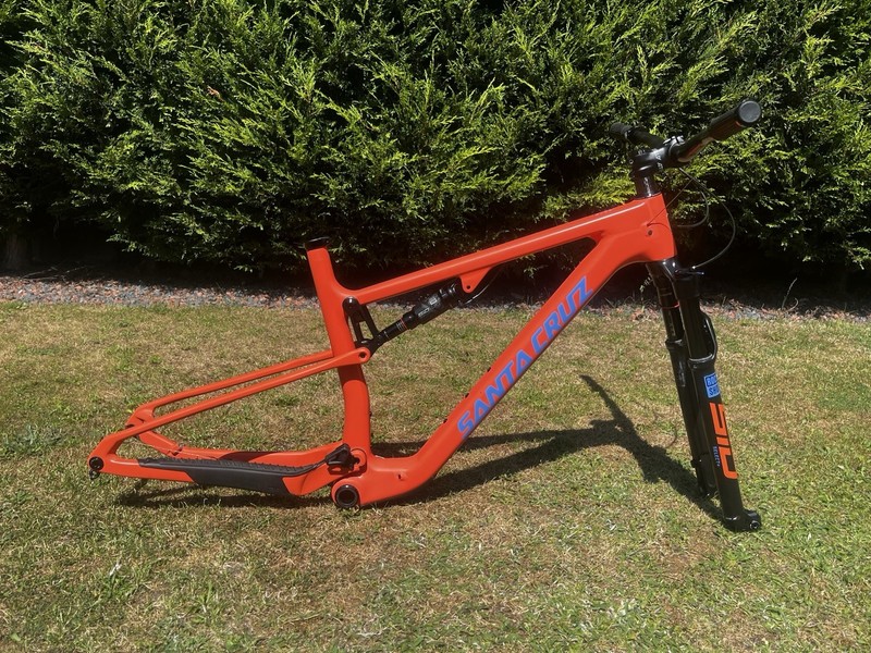 Santa Cruz Blur 4 C XC Size Large Frameset with Forks & Handlebars