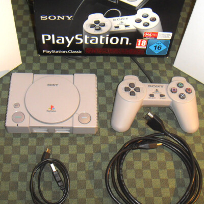 Sony Playstation Classic : design, manette, jeux, prix et sortie - tout ce qu'il faut savoir