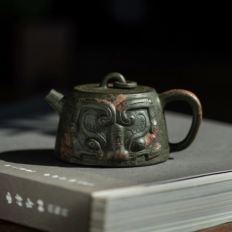 Tetera completa hecha a mano True Yixing Zisha arcilla olla biónica bronce como cuidado de la salud Foto 2 de 4