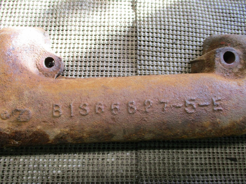 Buick Electra Wildcat Riviera 1964 1965 1966 401 425 LH colector de escape 1366827 Foto 4 de 4