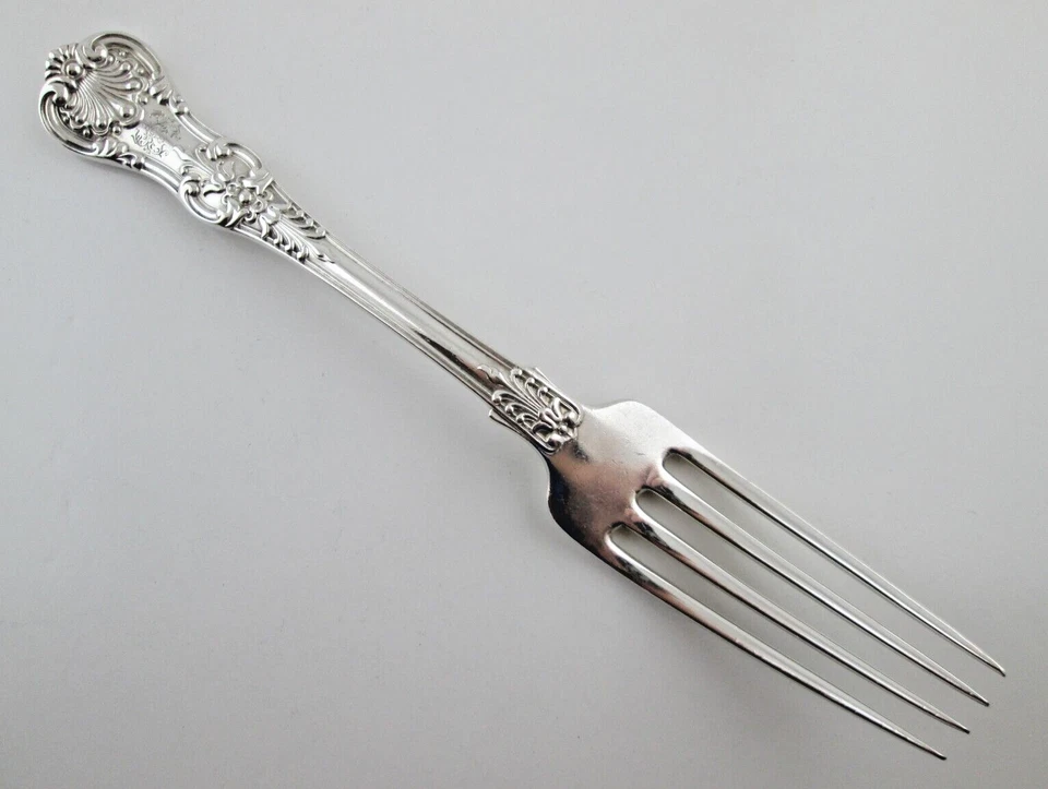Tenedor de cena de plata esterlina ENGLISH KING by Tiffany 7 1/2" Foto 4 de 4