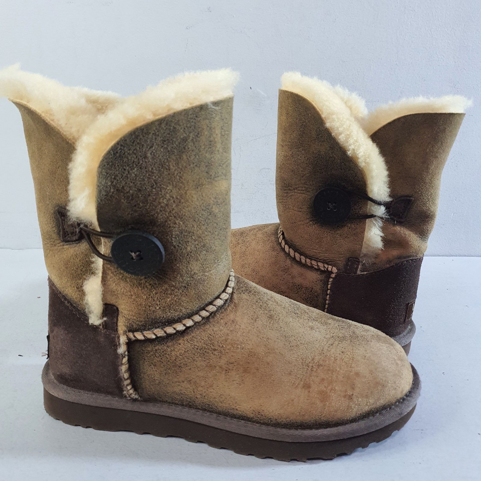 UGG Boots Bomber Brown Bailey Button Sheepskin An… - image 1