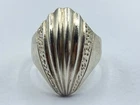 Vintage Chunky Sterling Silver Shell Shaped Ring Size S 1/2 (T812)