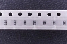 Lot of 10 VC060318A400DP AVX TVS Diode Varistor 18V 30A 0.1J Surface Mount 0603