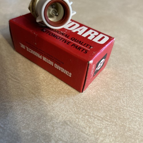 AX3 IAT Sensor NOS for F250 Truck Bronco Country E150 Van E250 E350 Ford F-150 - Picture 5 of 9