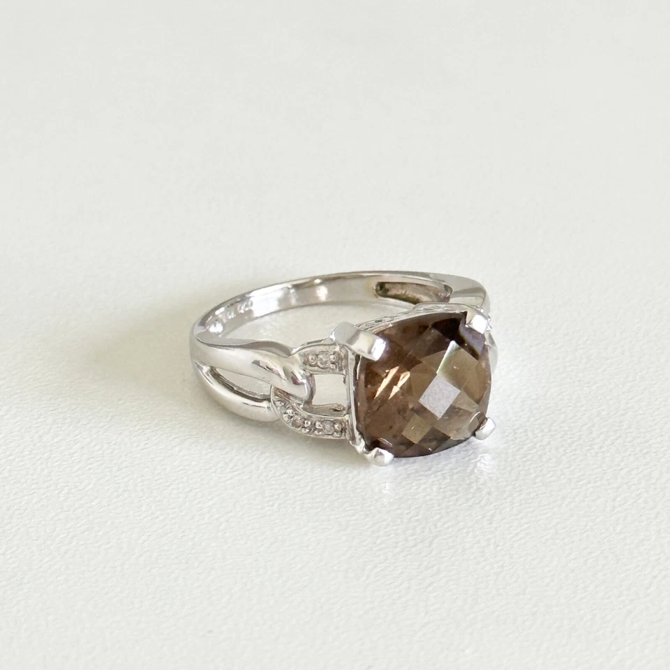 Anillo de oro blanco de 14k corte cojín cuarzo ahumado diamante firmado por diseñador talla 7 Foto 3 de 4