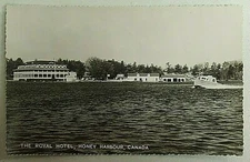 The Royal Hotel, Honey Harbour, Canada Vintage Real Photo Postcard RPPC 5766