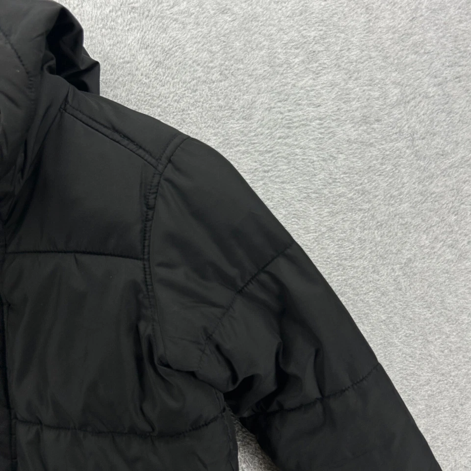 Куртка пуховая Old Navy детская размер маленький 6/7 черная с капюшоном на молнии с длинным рукавом - Изображение 3 из 4