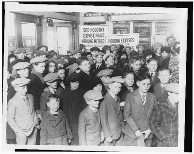 Children Attend Houdini expose of fraudulent mediums,c1925,Harry Houdini,Magic