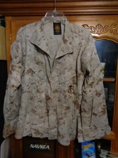 USMC DIGITAL DESERT TAN MARPAT COMBAT SHIRT SMALL LONG FIELD SHIRT