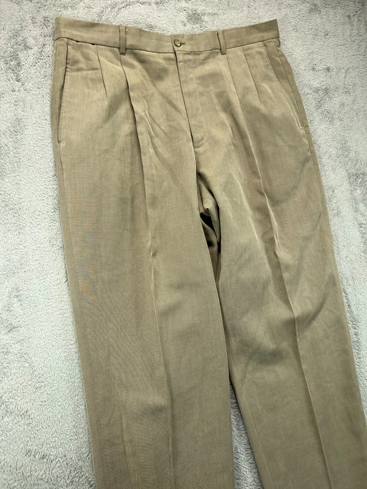 Pantalones de vestir Claiborne para hombre 36x31 beige tostado rayón chino plisado con puños Foto 2 de 4